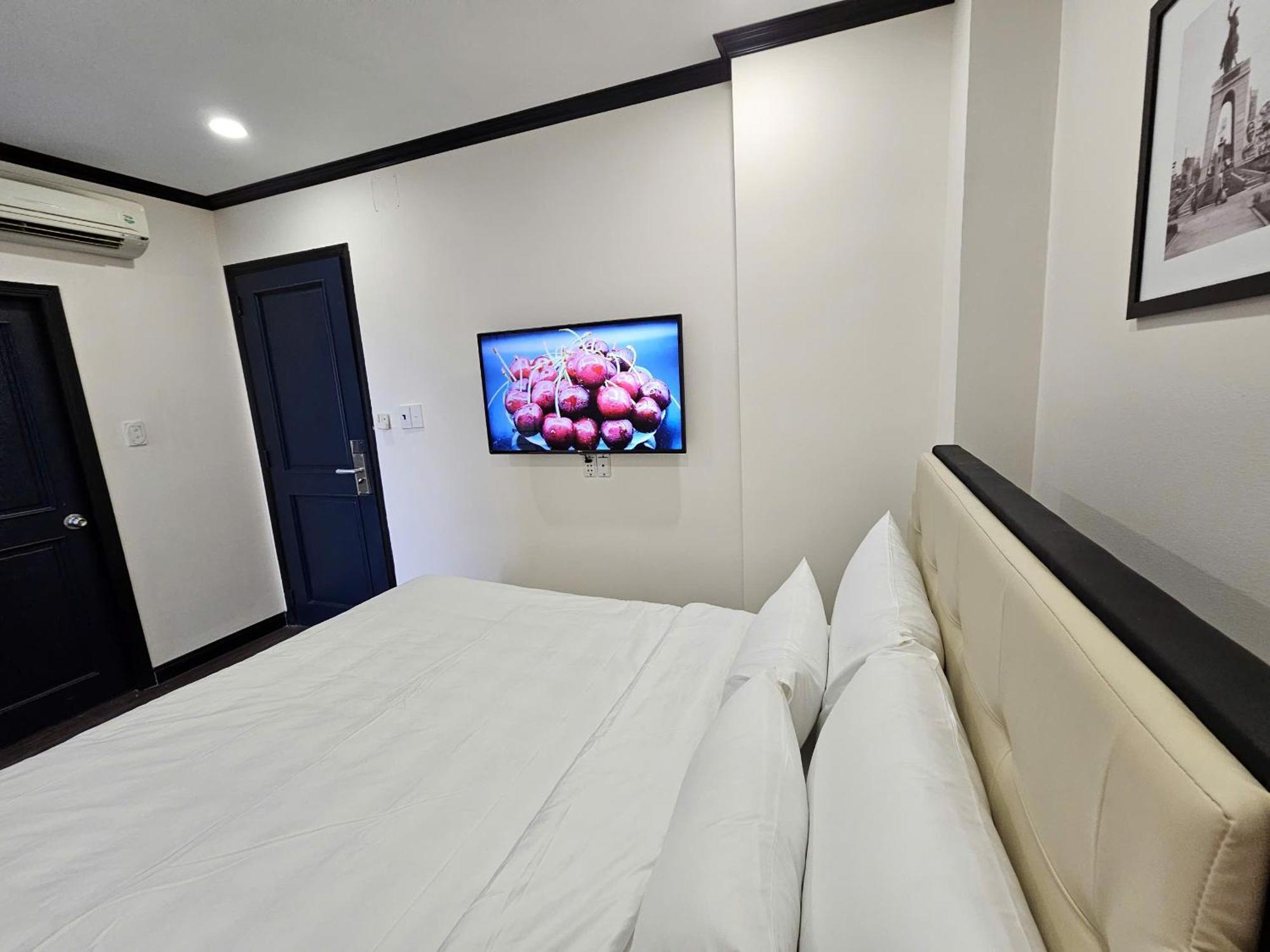 The Passion Suites Hotel & Spa Хошимин Екстериор снимка